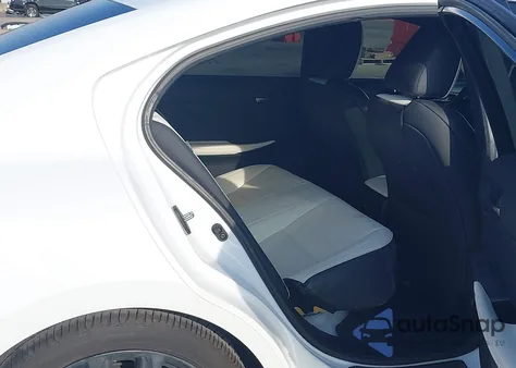 2022 Lexus Is 350 F Sport z USA, uszkodzony, nr VIN JTHGZ1B23N5050781